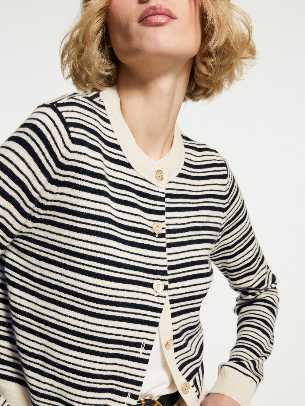 CARDIGAN SUZI OR NERO NAVY & ANTIQUE WHITE