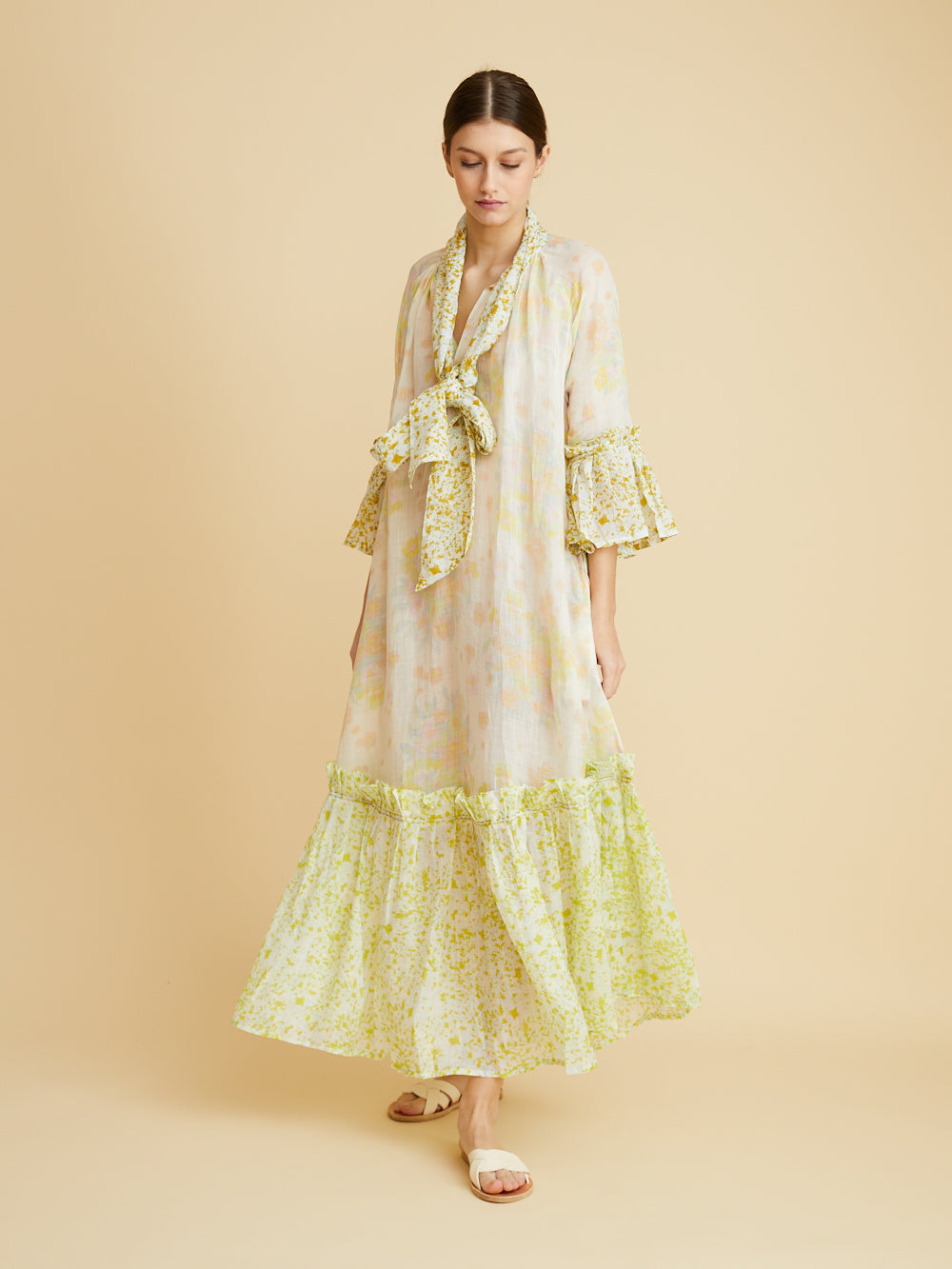 ROBE ANGELICA LONGUE FLOWER BOUQUET