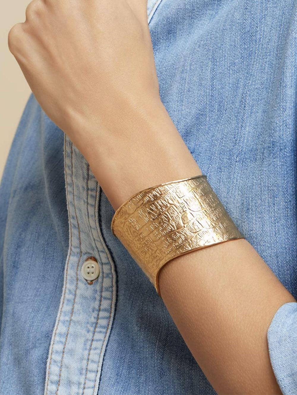 WILD CUFF