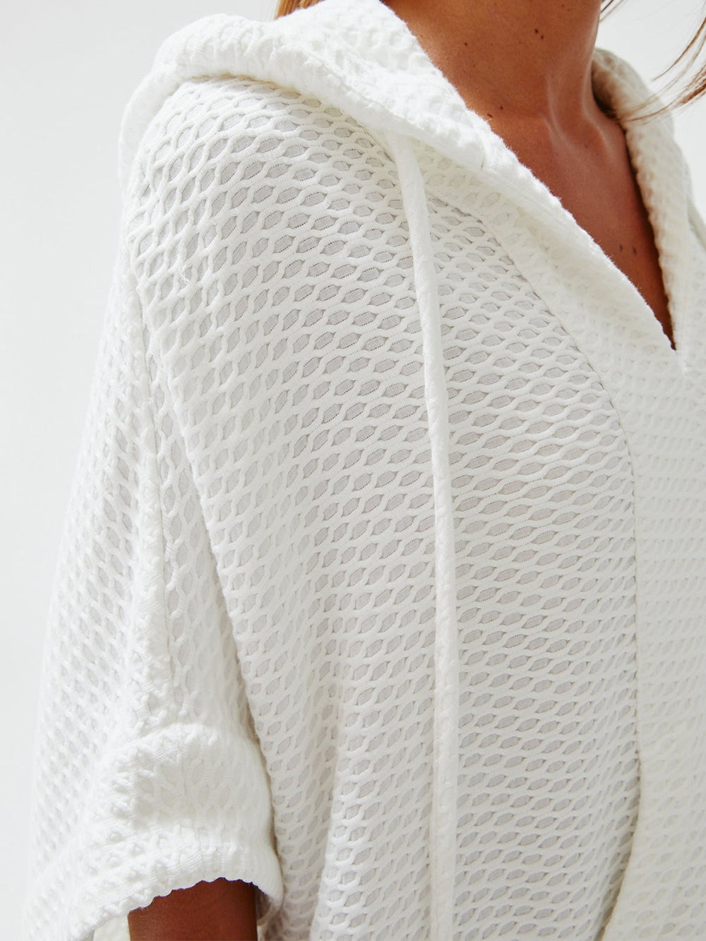 PONCHO WHITE HONEYCOMB