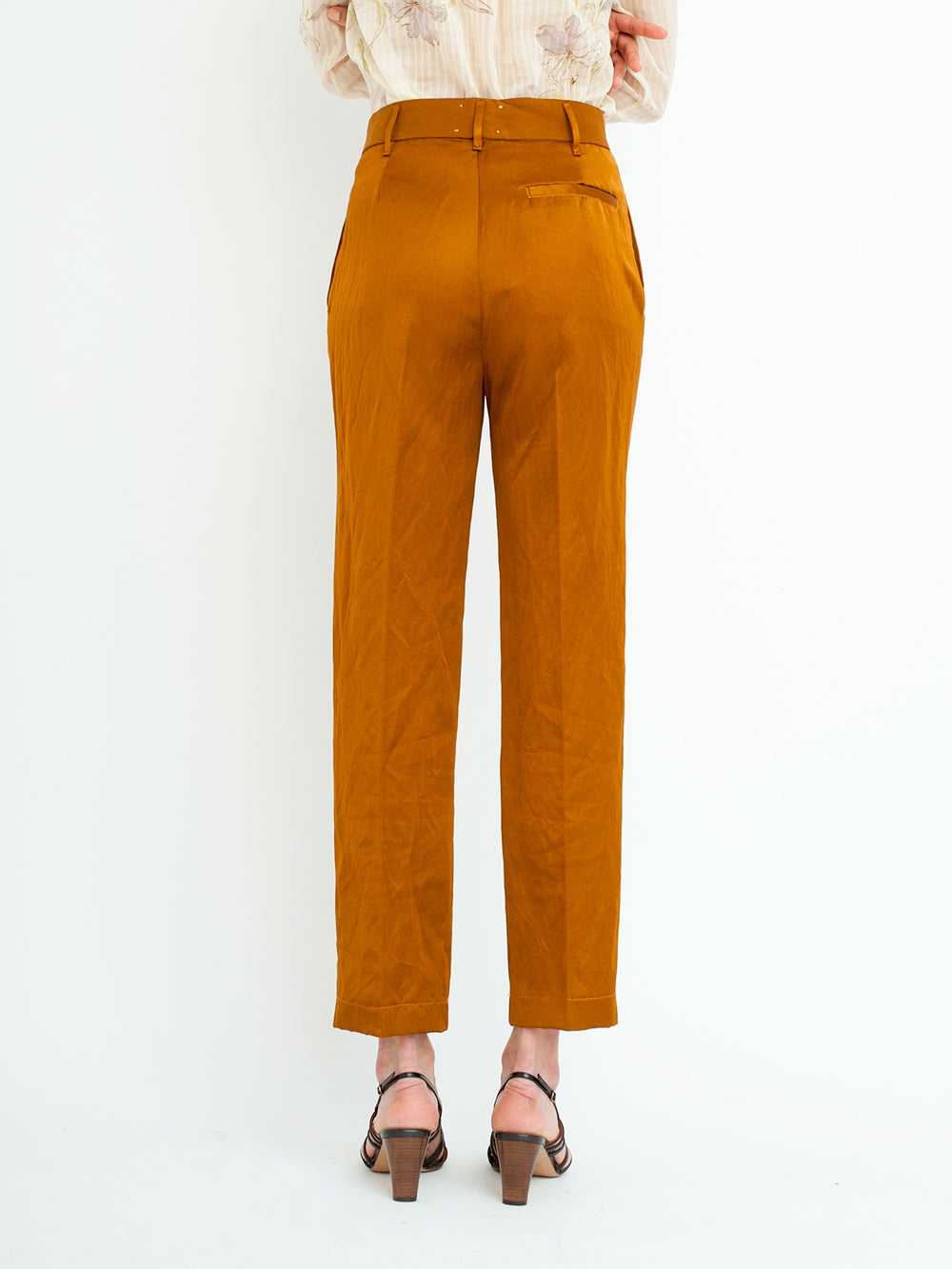 PANTALON EN LIN ET SATIN