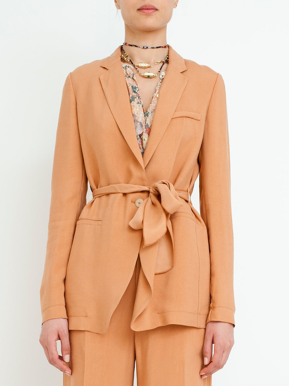 BELTED JACKET IN CUPRO TWILL