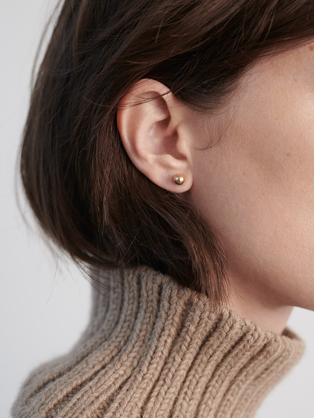 SPHERE STUD SMALL EARRING